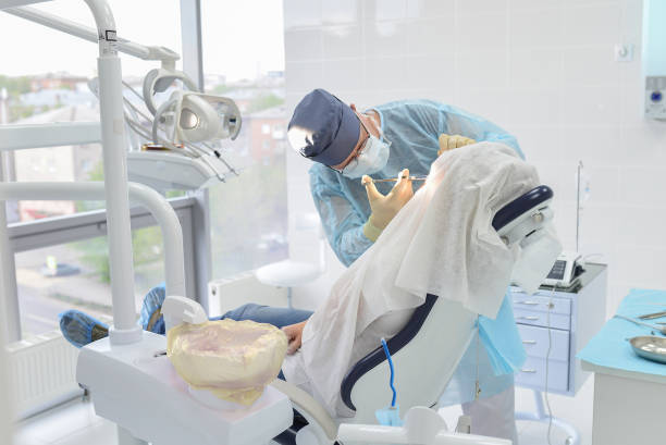 Best Emergency Tooth Extraction  in Spanay, WA